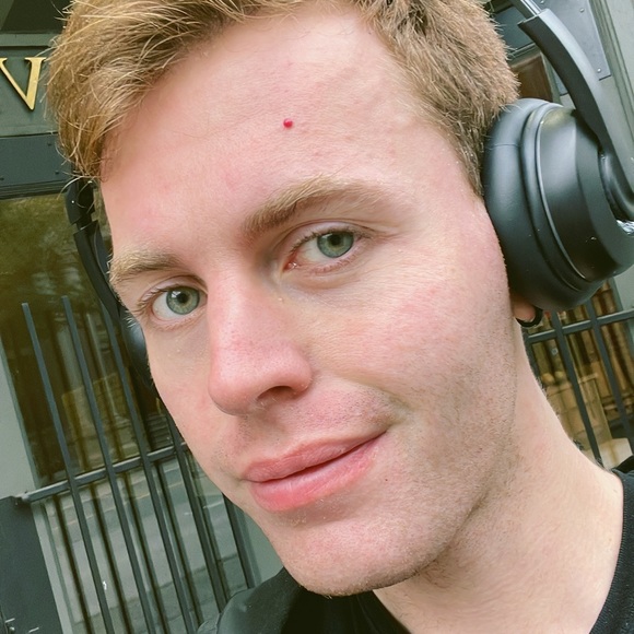 Meet your Posher, Dylan - Picture 1 of 1